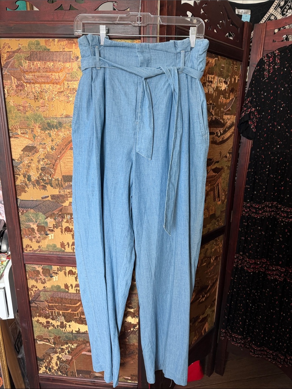 Zara Light Blue High-Rise Paperbag Jeans with Tie Belt